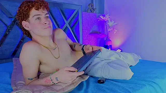 nova_salvatore 网络视讯表演