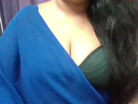 shikha111's Live XXX Chat