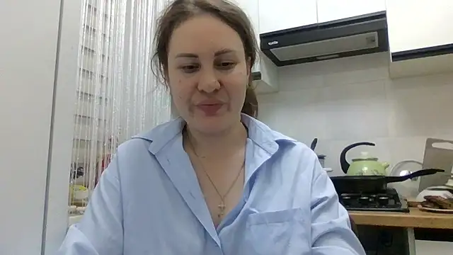 XXX chat uživo modela MeadowEyes