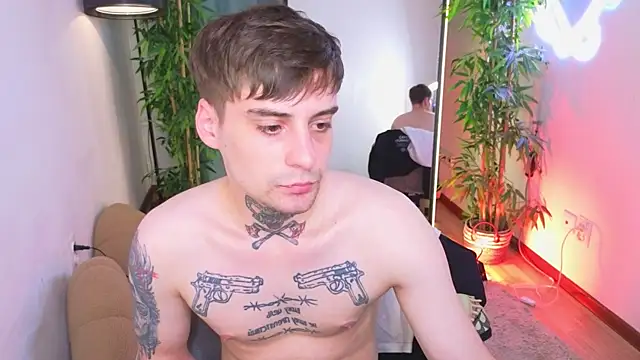 drillfi11 Live XXX Chat
