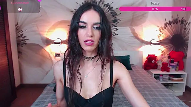 KatherineBisou Chat XXX in diretta