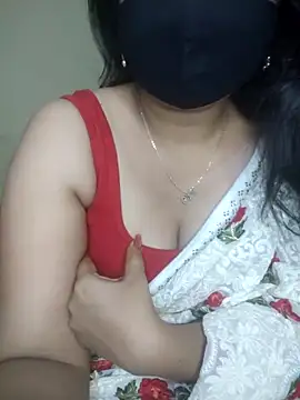 Sravvi499 – Naživo XXX chat
