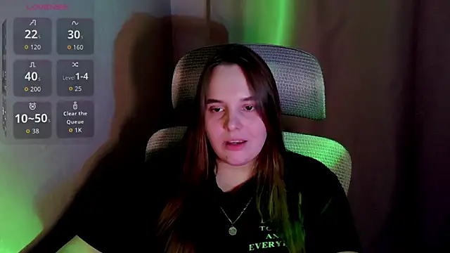 Noir_Ember_ Chat XXX in diretta