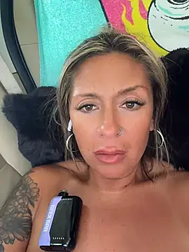 bossyroxy84 Chat XXX live