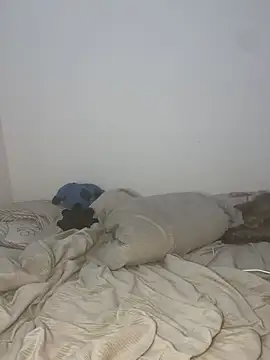 elliepixie Adlı Modelin Canlı XXX Sohbeti