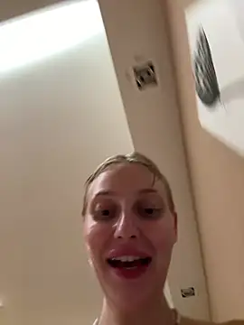 onlyjolyn Adlı Modelin Canlı XXX Sohbeti