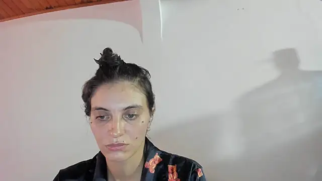 mariecam420 Adlı Modelin Canlı XXX Sohbeti