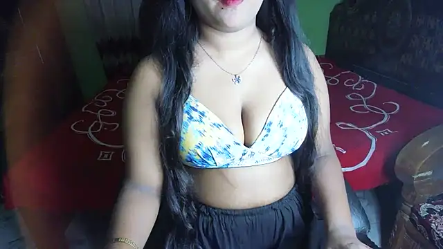 BengaliQueenStar Chat XXX in diretta