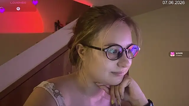 JacyWinslatn Live XXX chat