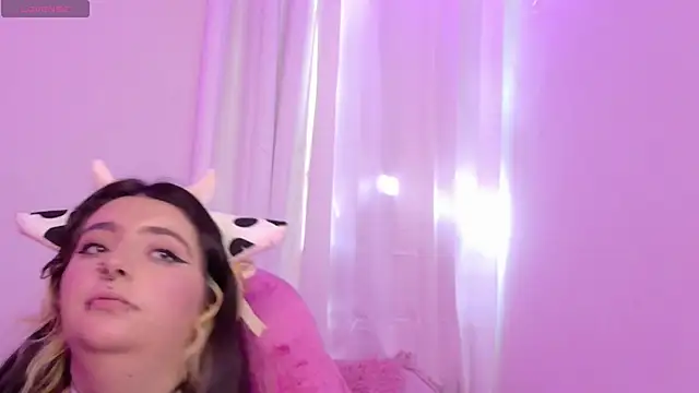 دردشة Sachi_Meow الجنسية المباشرة