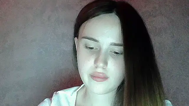 XXX chat uživo modela SweetLoraa
