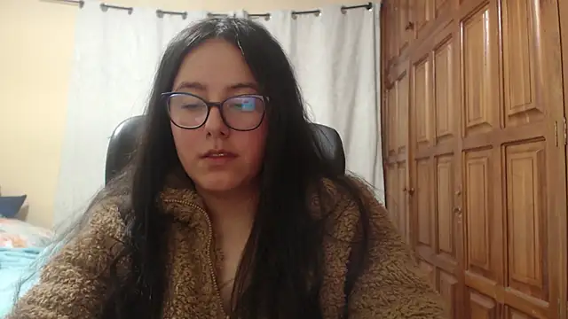 Venus_cat_n Live XXX chat