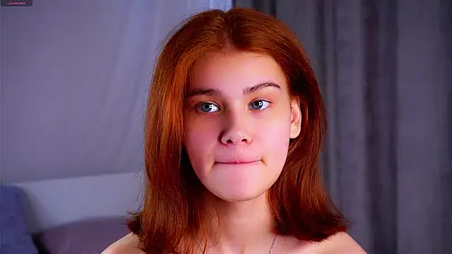 YettaCalabrian Live XXX chat