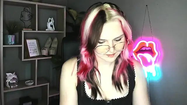 Chat XXX en directo de SweetLilyxo