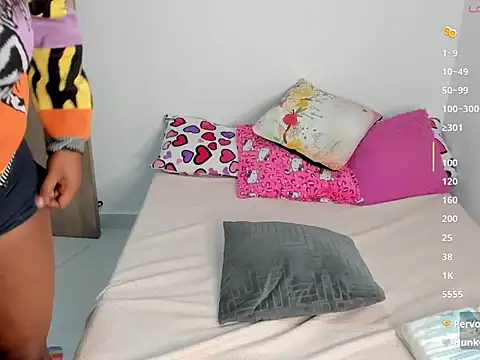 nia_brown Chat XXX live