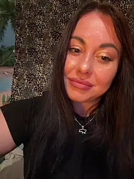 DaisyStreet's Live XXX Chat