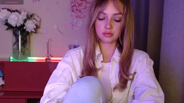 -Stephanie-'s Live XXX Chat