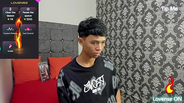 دردشة Little_Twink19x الجنسية المباشرة