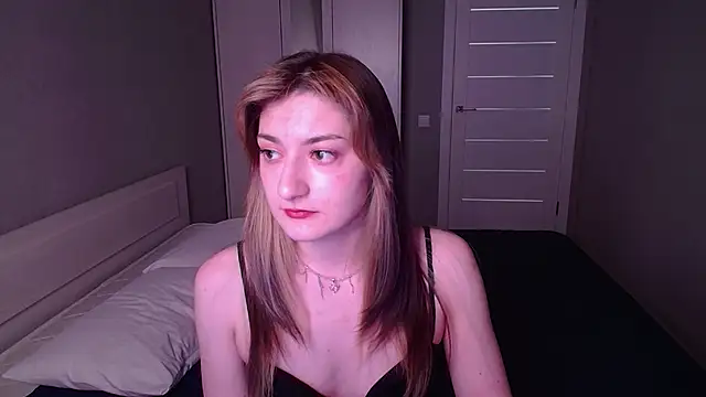 RosieGloom's Live XXX Chat