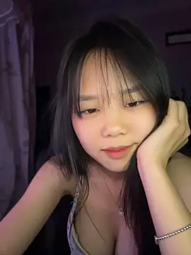Czat XXX na żywo – Emely-lysea