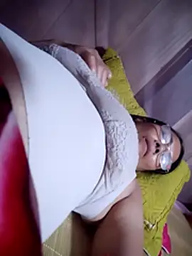 Chatroom XXX en direct de toyo_668