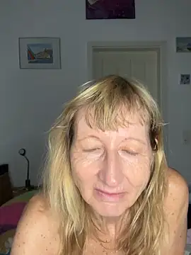 MatureKim live XXX chat