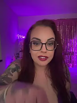 Miss_Lucifer6 – Naživo XXX chat