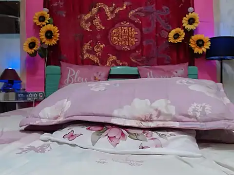 UrAsianPrincessDanie Obrolan Langsung XXX