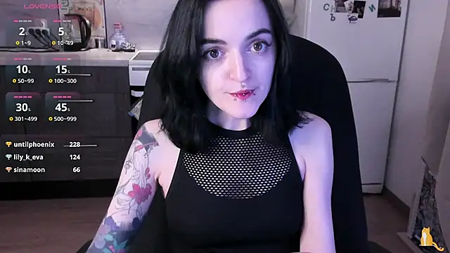 XXX chat uživo modela miura_moon
