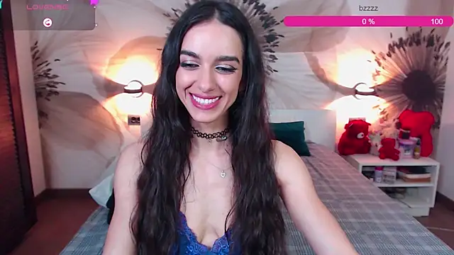 KatherineBisou Adlı Modelin Canlı XXX Sohbeti