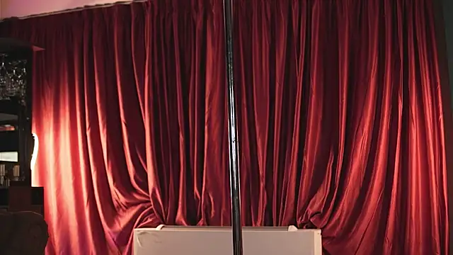 ZennySings' Live XXX Chat