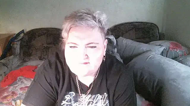Lana555's Live XXX Chat
