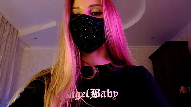 XXX chat uživo modela Iris_lave