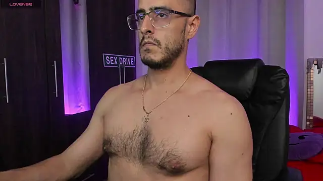 Chat +18 de Fenrir_flirt ao vivo
