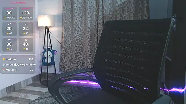 Chatroom XXX en direct de Menka_Room56
