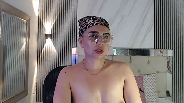 ashley__tylor live XXX chat