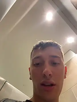 Živý XXX chat Thiago_Jones1