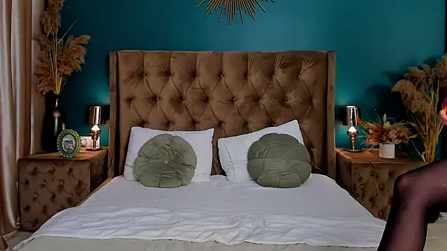 LunaKale Adlı Modelin Canlı XXX Sohbeti