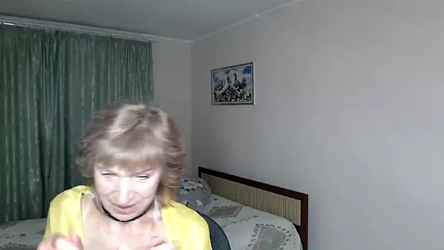 YaniSuns Chat XXX live