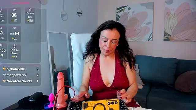 Ivonne_4 élő XXX-chatje
