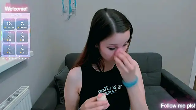 Živý XXX chat Kitten_Alissa