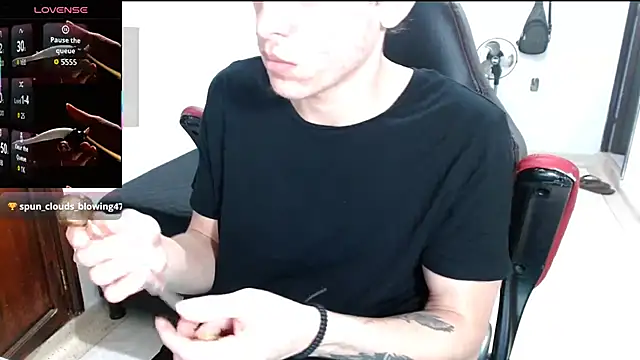 deividcloud36 élő XXX-chatje
