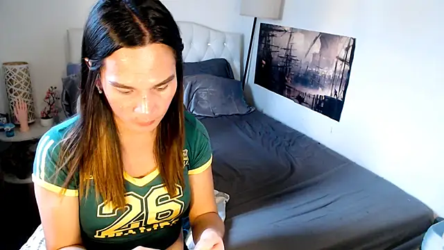 Živý XXX chat NinaDOM4CUM