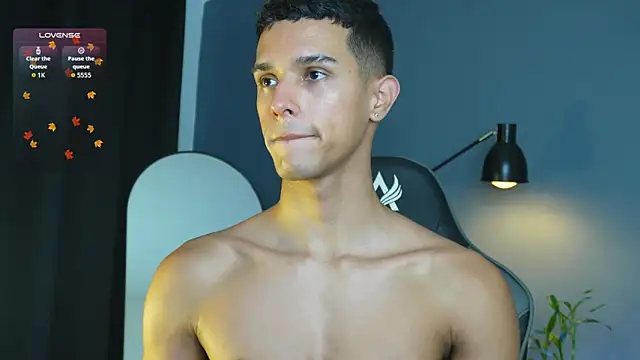 Busterspinter's Live XXX Chat