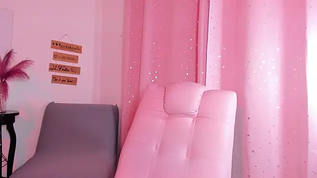 RedMeloddy Chat XXX live