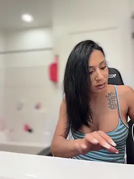 دردشة FerrariFrench الجنسية المباشرة