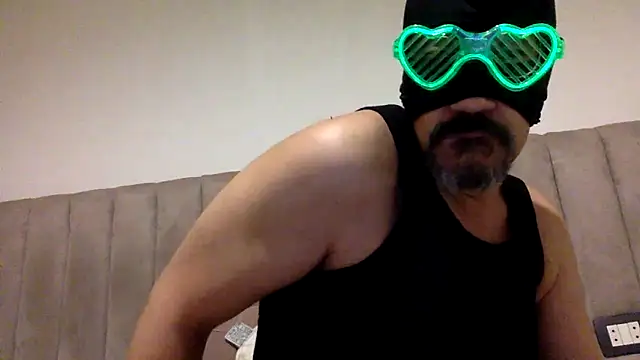 CaiBull 라이브 XXX 채팅