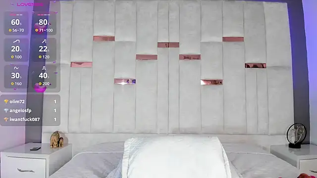 Claire_Mckenzie 现  场XXX聊天
