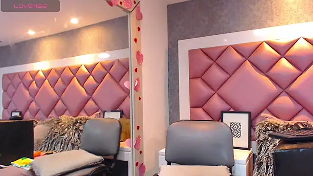 Thegreatonelady's Live XXX Chat