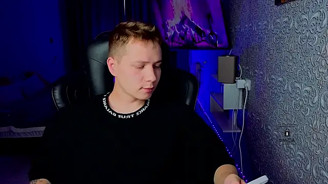 Karl_Night_ – Naživo XXX chat